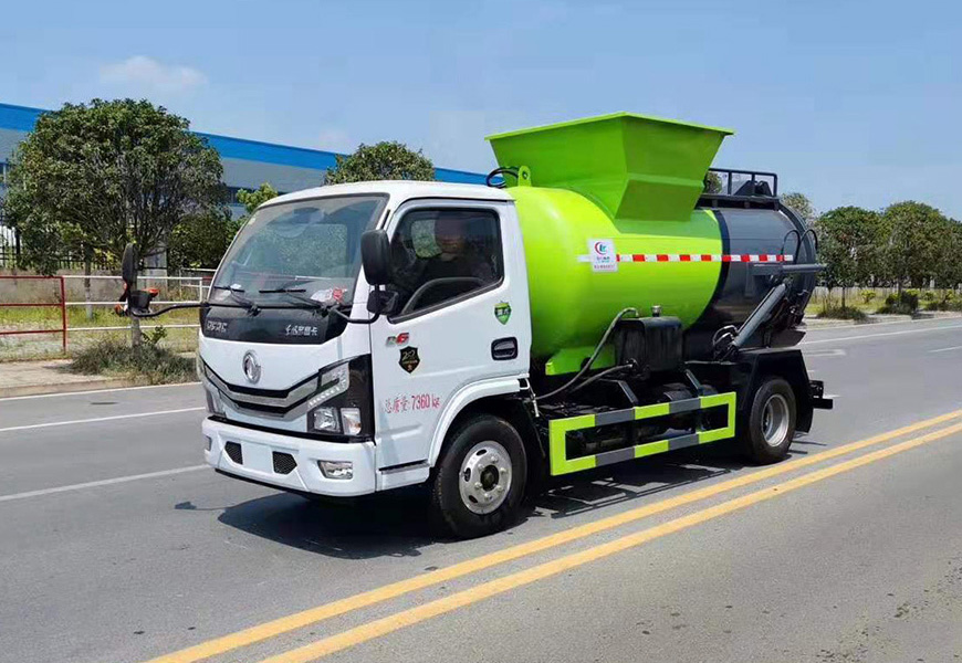  東風(fēng)多利卡餐廚垃圾車